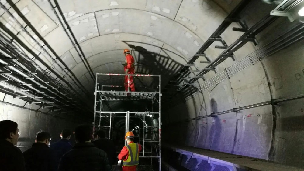 保康地铁线路病害整治及养护维修